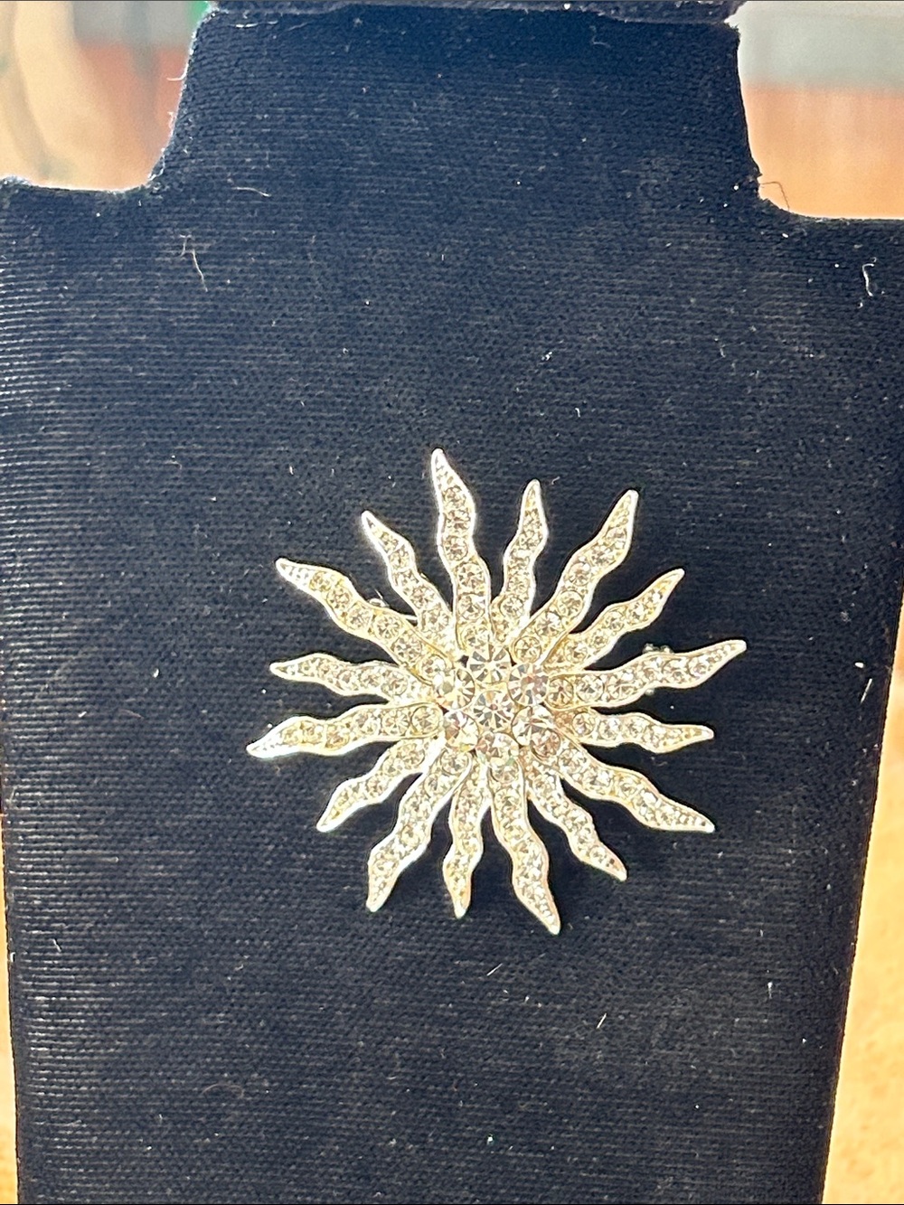 Vintage Rhinestone Sunburst Brooch Gold Tone